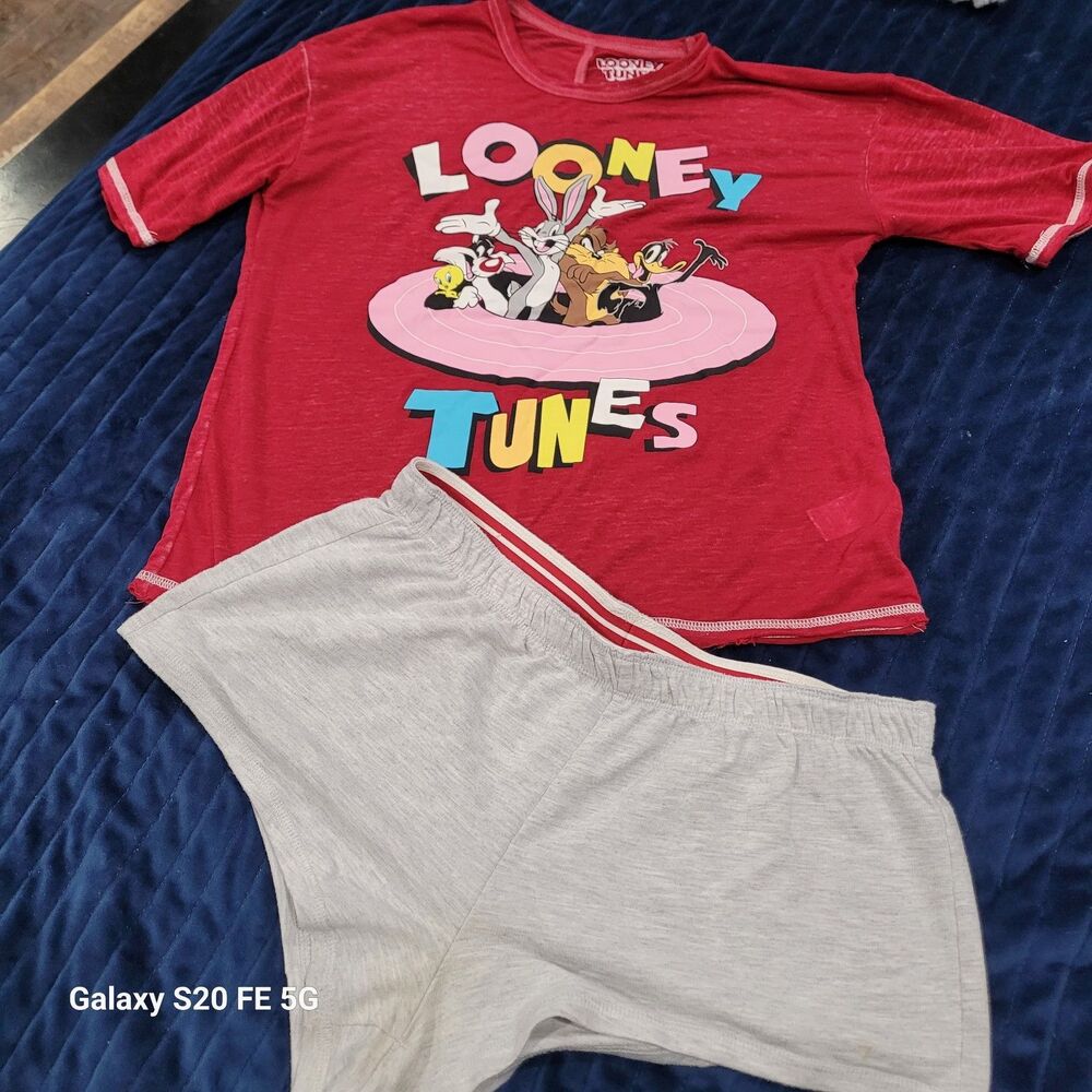 Well Loved S Looney Tunes Women's Pajama 2-Piece Tee & Shorts Sleep Set Read B25